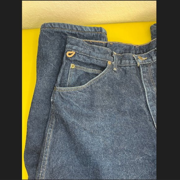 Men's Wrangler Rugged Wear Fleece Lined Jeans, Dark Wash, Size 34x30 - Picture 5 of 12